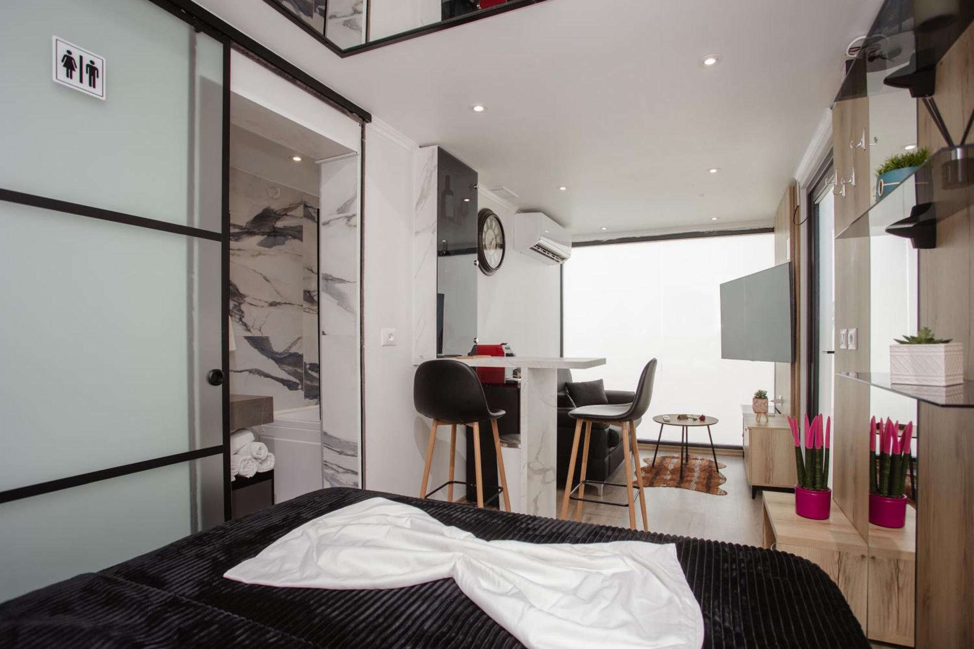 446 Tiny House Shiroke Βίλα Εξωτερικό φωτογραφία