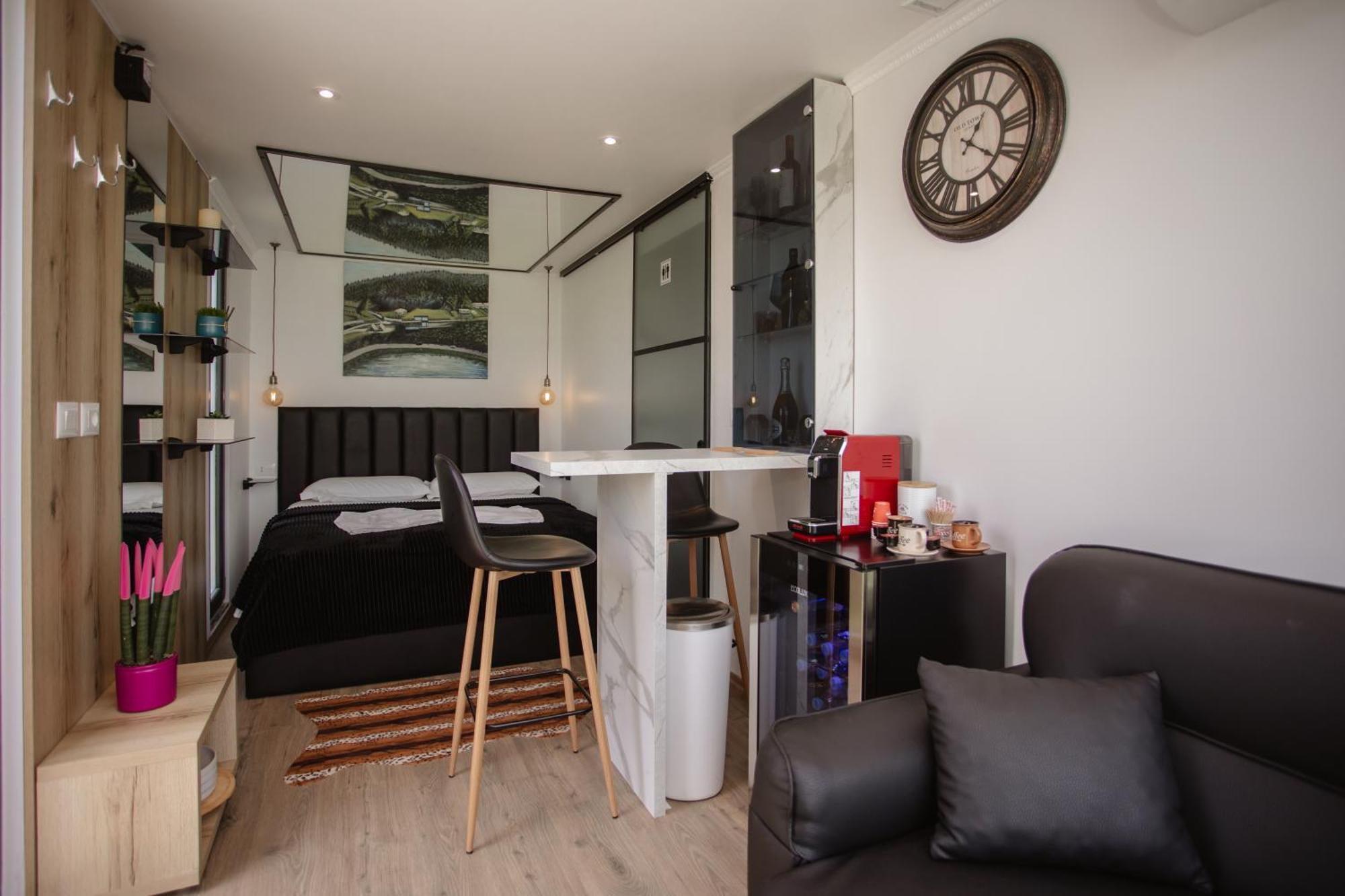 446 Tiny House Shiroke Βίλα Εξωτερικό φωτογραφία